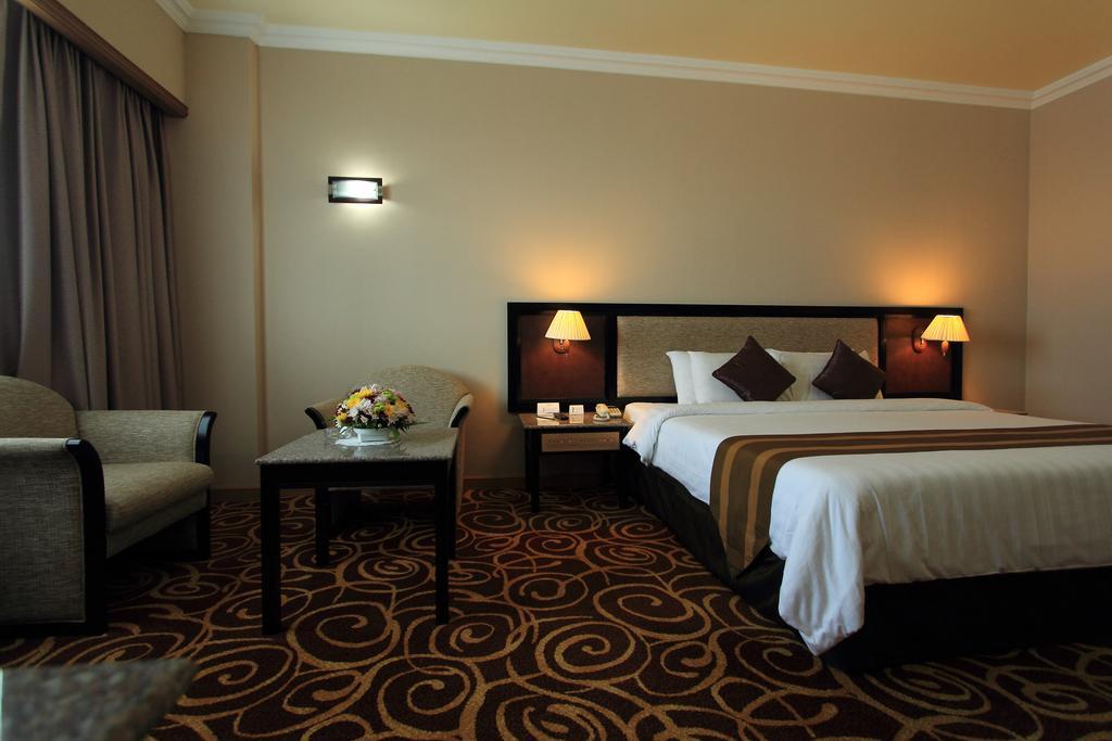 Mega Hotel Sdn Bhd Miri Oda fotoğraf