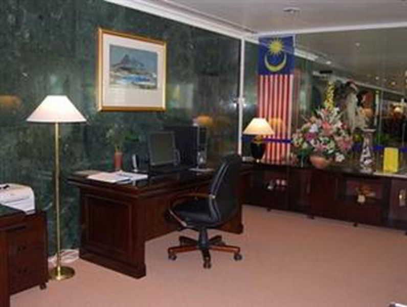 Mega Hotel Sdn Bhd Miri Dış mekan fotoğraf